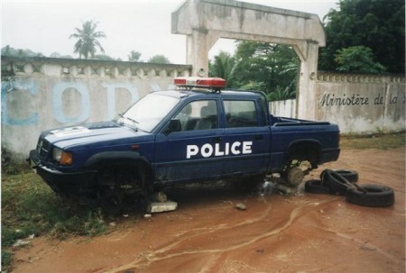 Abidjan police pick up.JPG